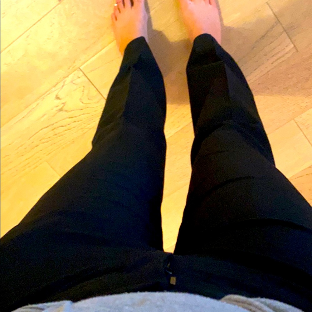 Banana Republic Size 8 long. Amazing wk/drs pant